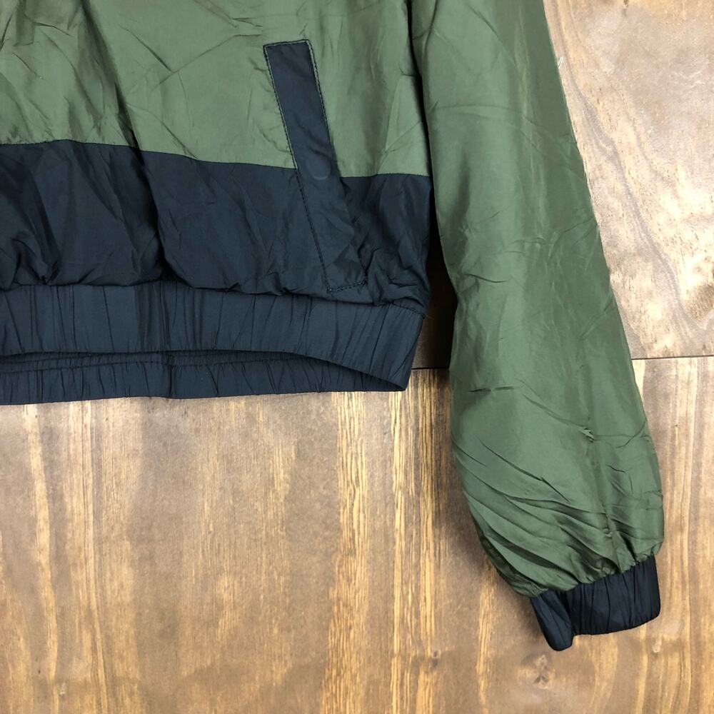Hollister Womens Jacket Green Black Cropped Collared Bomber Windbreaker Small - Picture 4 of 12